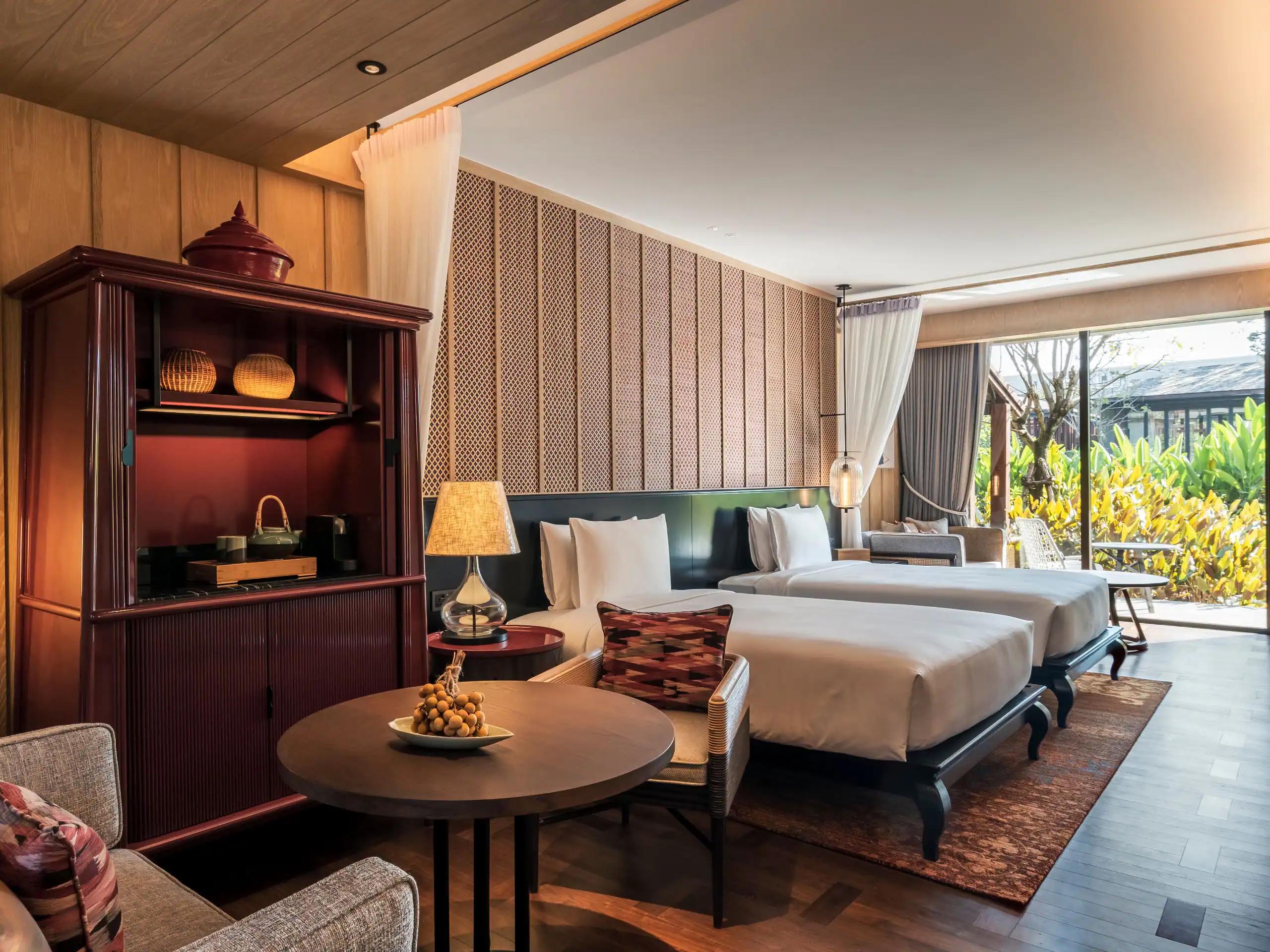 Andaz Pattaya Jomtien Beach, by HyattHotel Logo